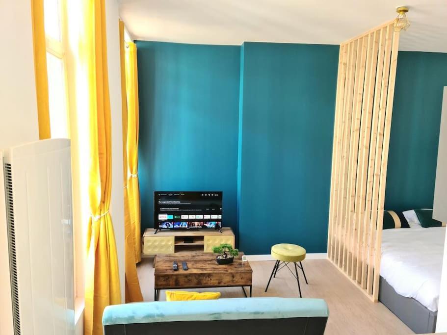 Le Cosy Central Moderne Et Chaleureux Saint-Etienne  Buitenkant foto